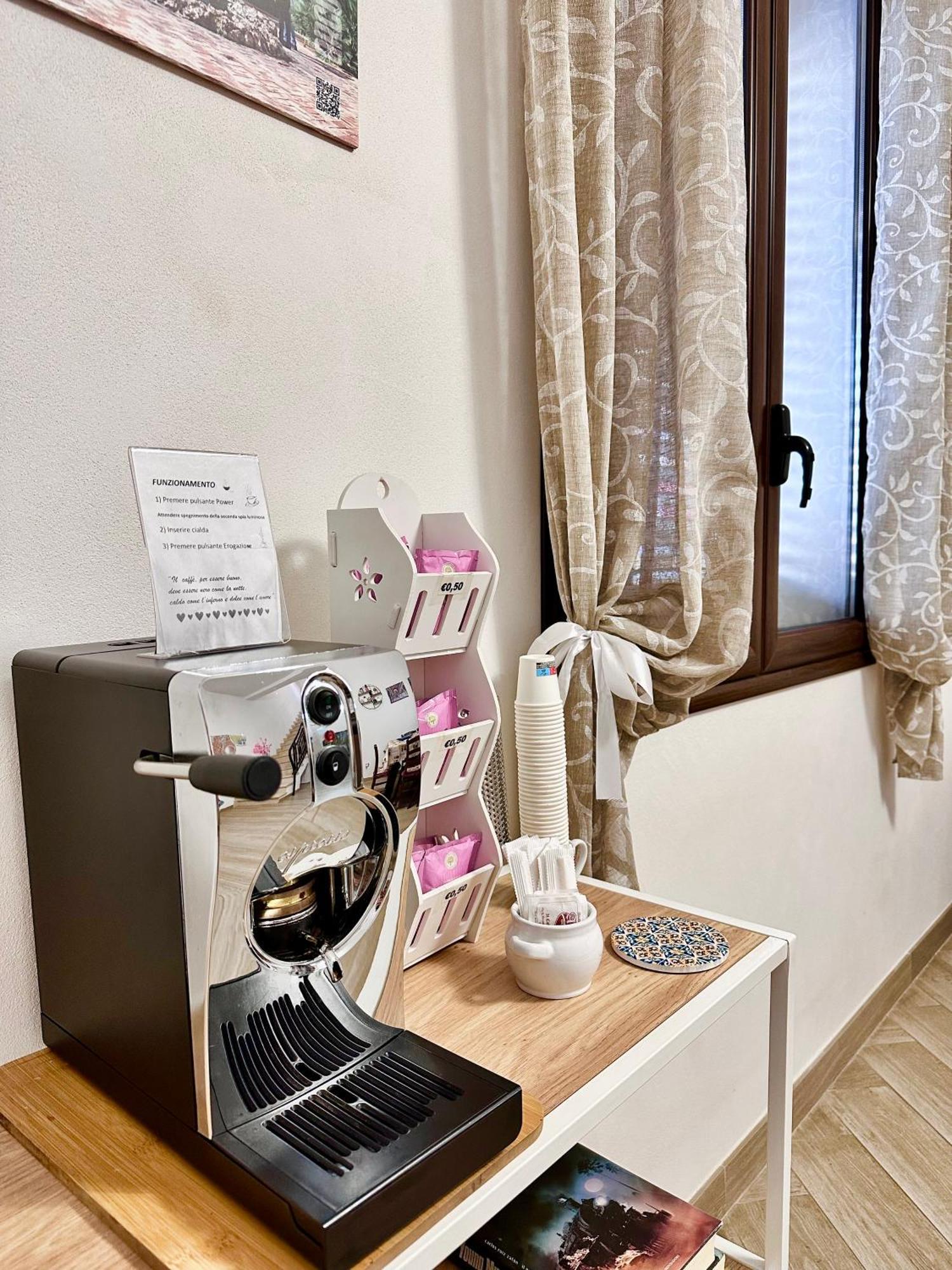 Seacily House Hotel Мадзара дел Вало Екстериор снимка